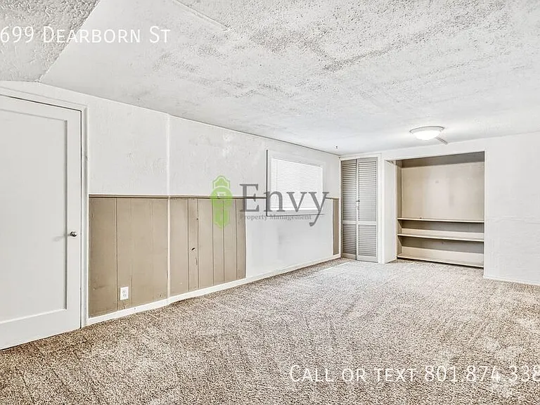 2699 S Dearborn St — Photo 9