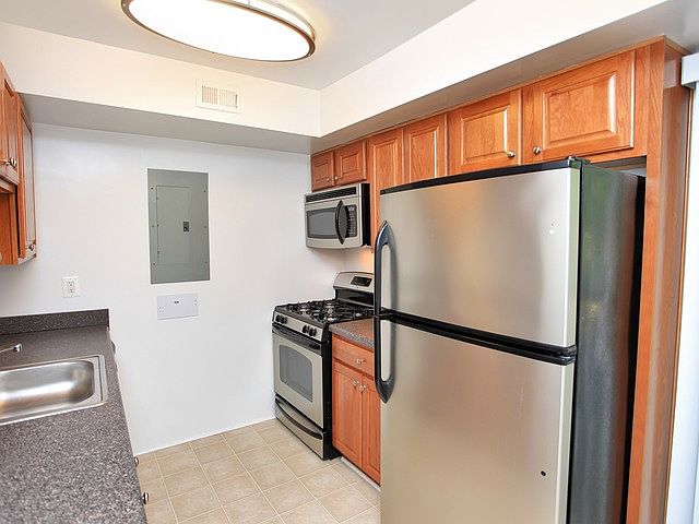 Amber Commons Apartments Gaithersburg Md Zillow