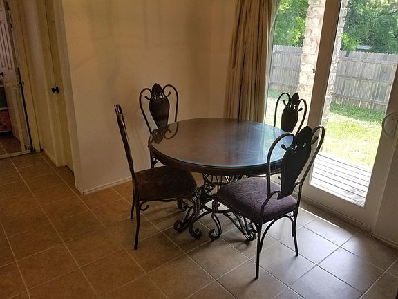 5th image of 1723/1721 Horseshoe Cir
