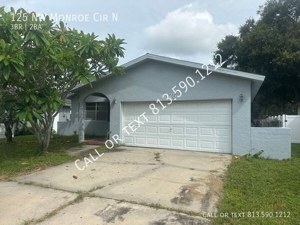 125 NW Monroe Cir N