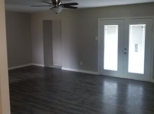 400 Lumpkin Dr, Ennis, TX 75119