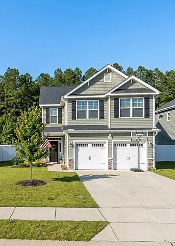 114 Hanover Ct Photo 1