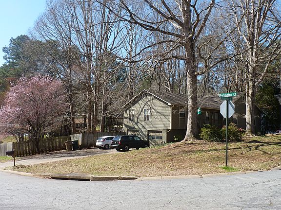 Whole corner view