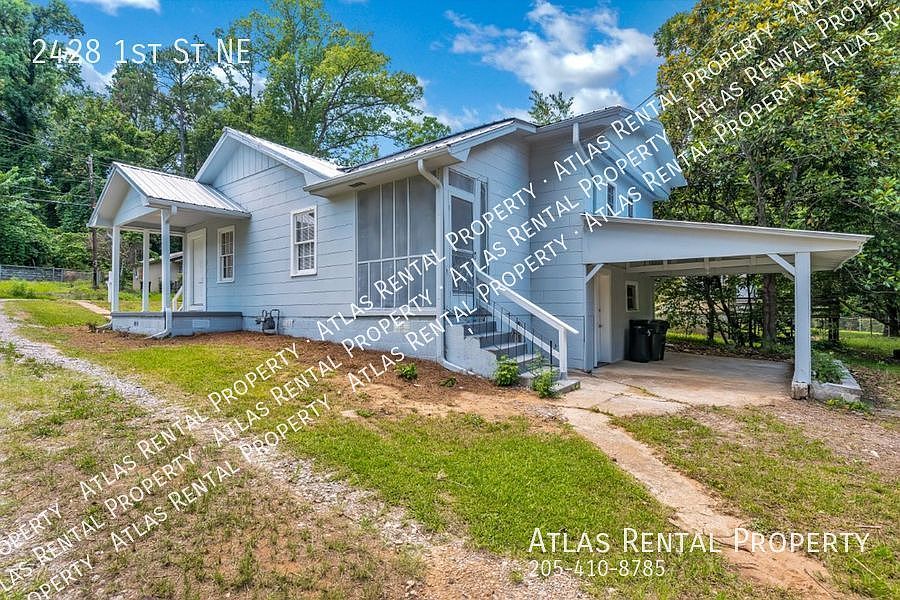 1st image of 2428 1st St E