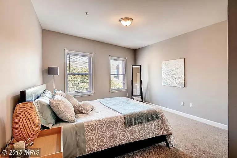 1620 Light St — Photo 10