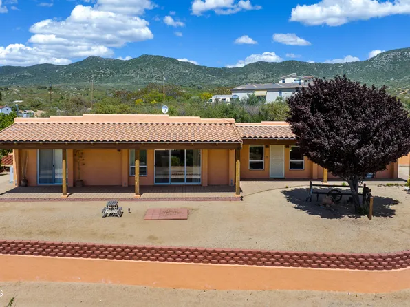 7125 W Clare Island Dr, Kirkland, AZ 86332