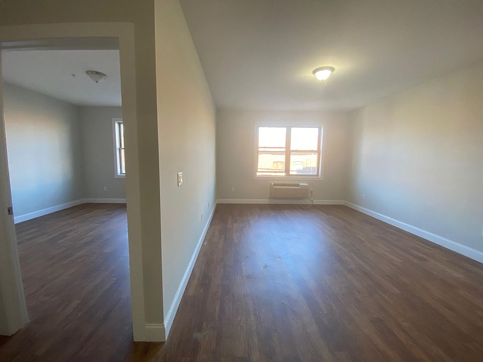 1st image of 554 55th St APT 302