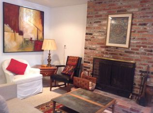 1756 Swann St NW APT B, Washington, DC 20009