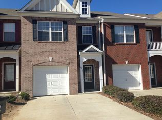 2226 Hawks Bluff Trl, Lawrenceville, GA 30044