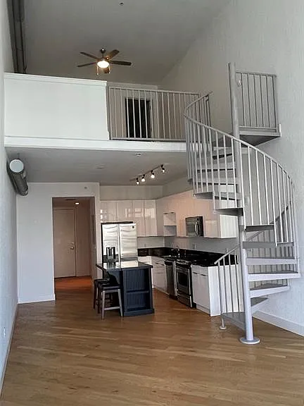 150 E Robinson St #1423 — Photo 33