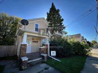 1021 English St, Racine, WI 53402
