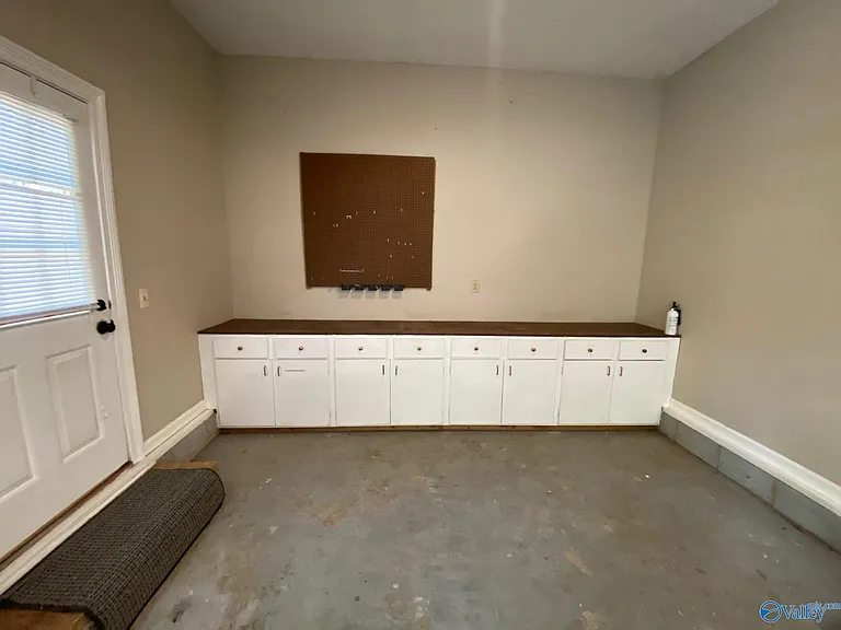 10103 Shadow Wood Dr SE — Photo 38