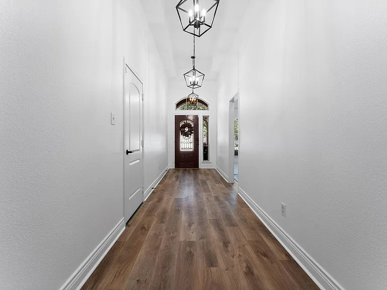 239 Forest Peak Way — Photo 8
