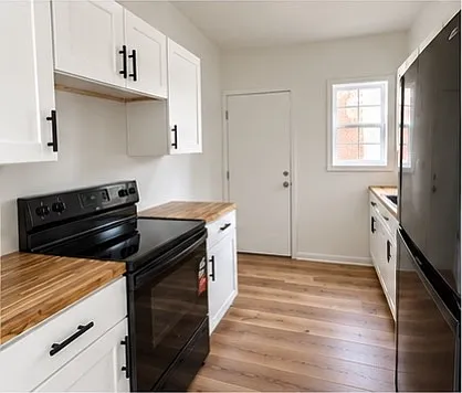 2 bed, 900 sqft, $1,100 — Photo 4