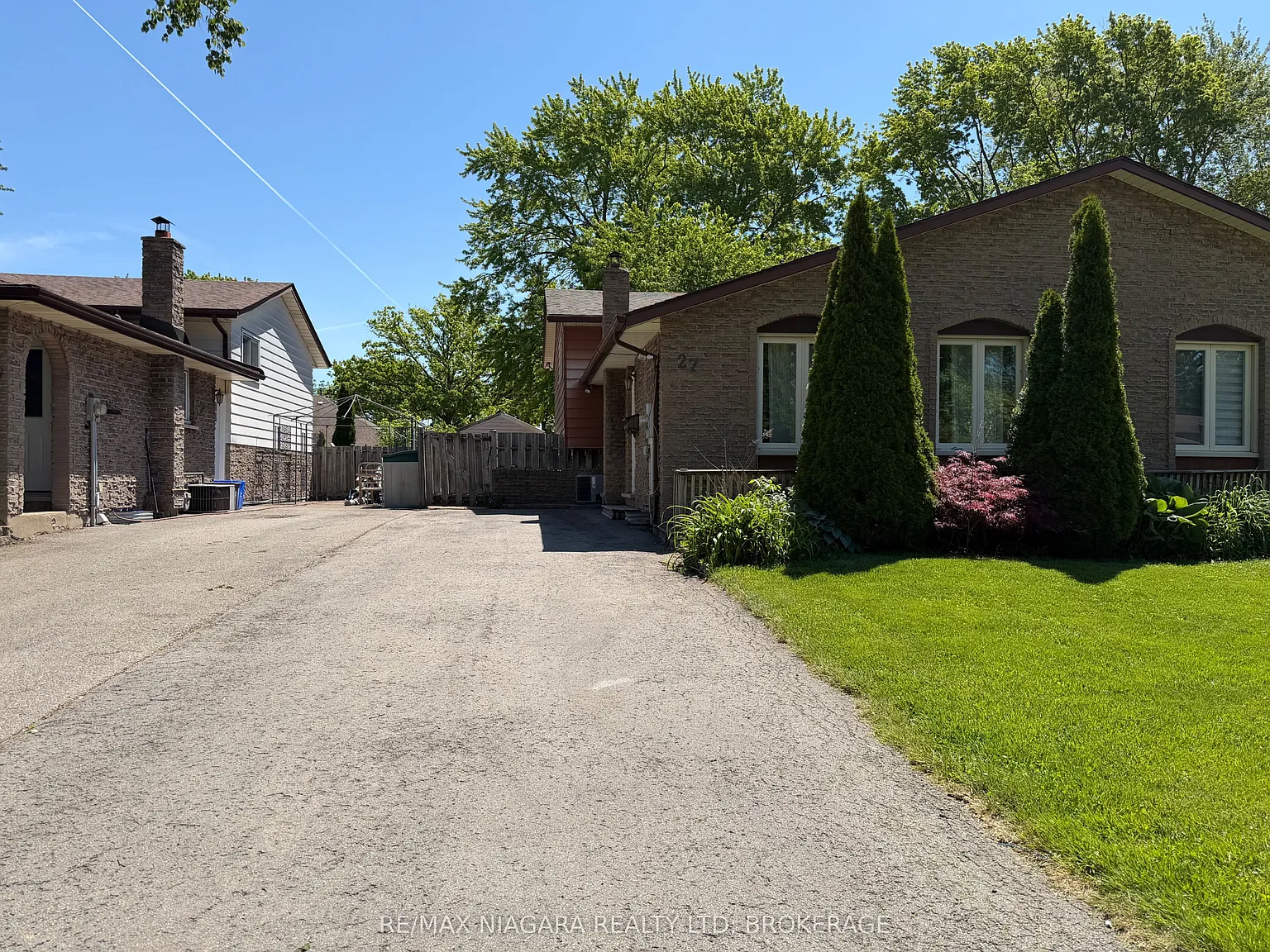 3 bed, $2,000 — Photo 2