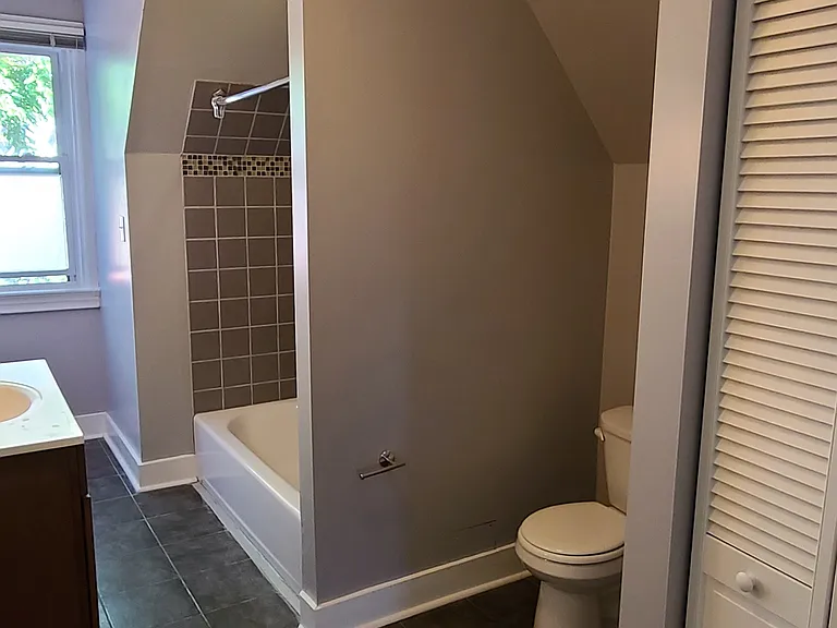5827 Holden St #3 — Photo 13