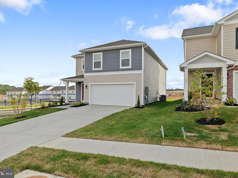 177 Schyrock Dr — Photo 2