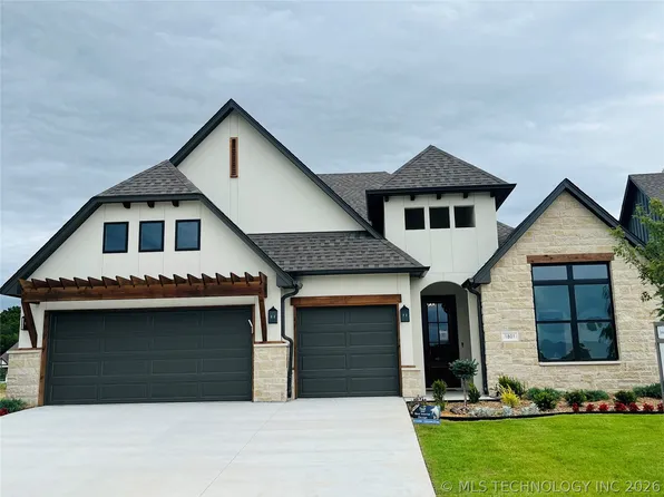 1801 N 71st St, Broken Arrow, OK 74014