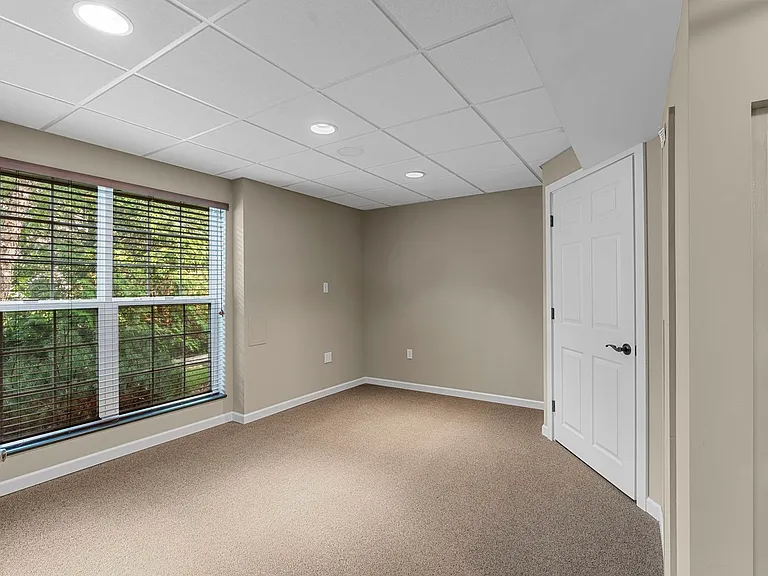 615 Derby Way Dr — Photo 54