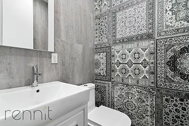 Rented by Rennit Inc.