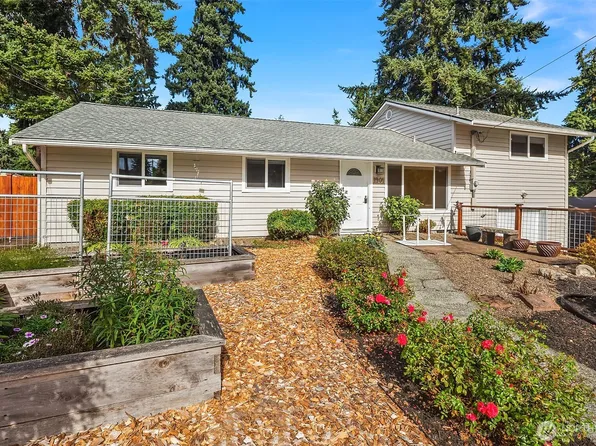 1901 192nd Place SW, Lynnwood, WA 98036