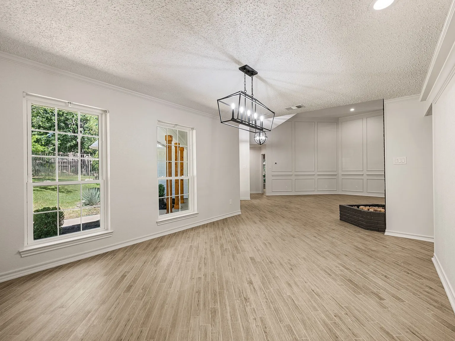 3 bed, 3061 sqft, $4,400 — Photo 4