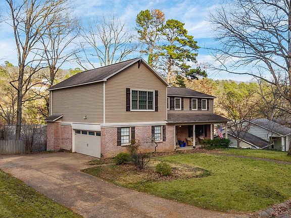 2nd image of 8 Bugle Ct