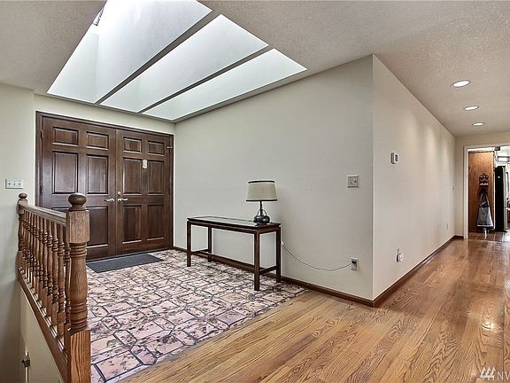 5th image of 5408 87th Avenue Ct W