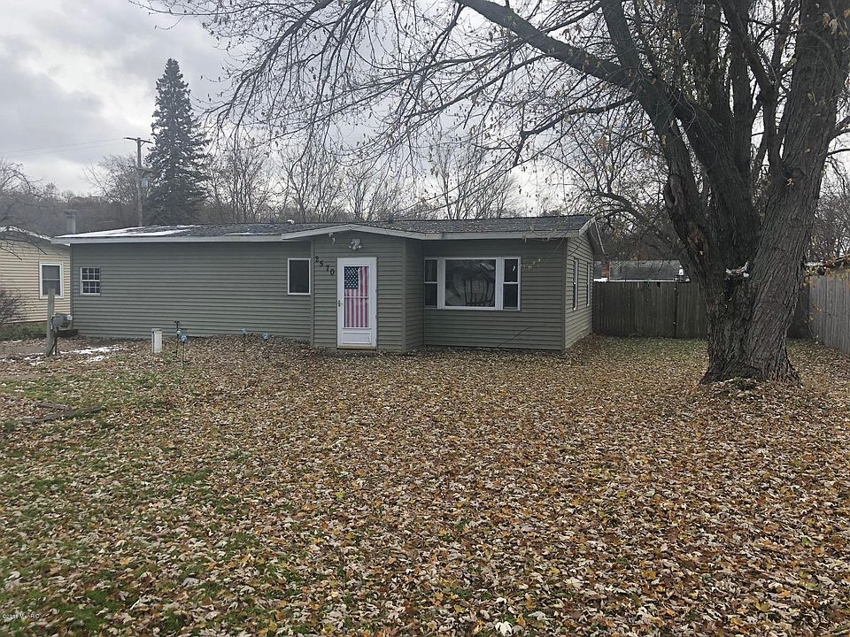 1st image of 2570 Hillcrest Dr