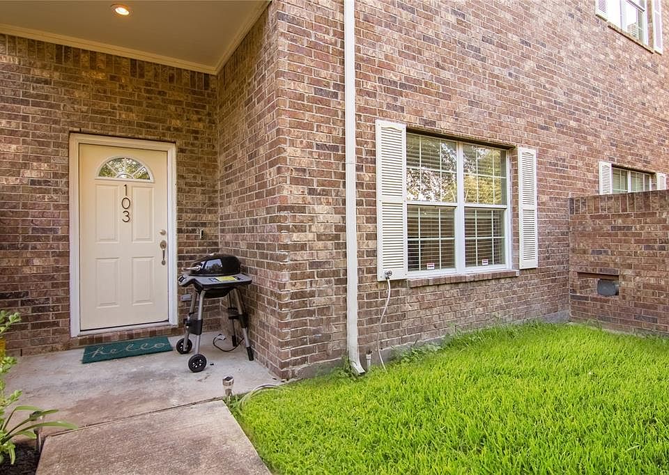 1st image of 2865 Westhollow Dr Unit 103