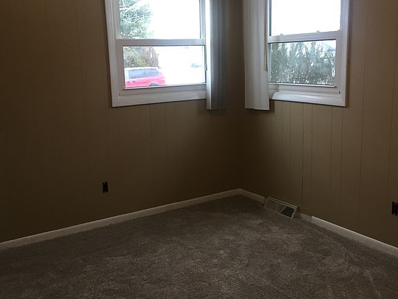 Front bedroom