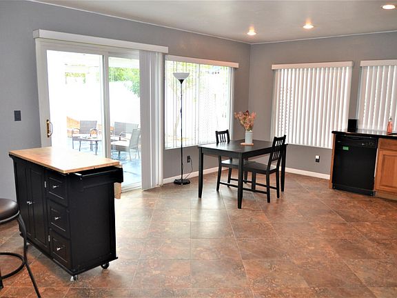 4th image of 10065 Baffin Dr