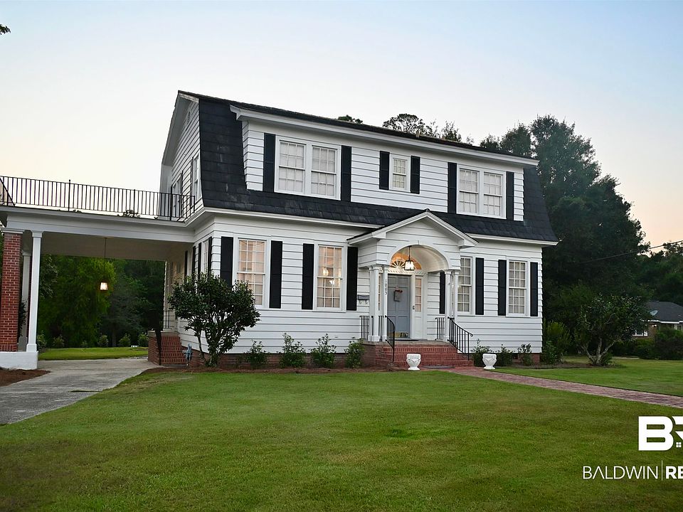 1st image of 1005 Belleville Ave