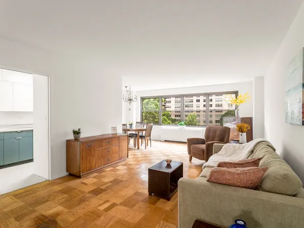 180 West End Avenue 5H image 3 of 17