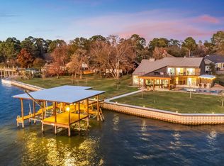 213 Shady Dr, Onalaska, TX 77360