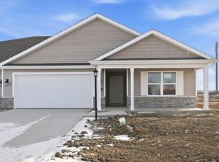 1003 Butler Lake Ct, Fort Wayne, IN