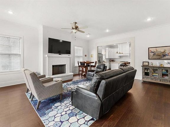 3rd image of 2030 Saint Joseph Ave