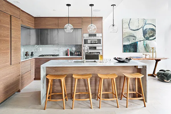 Sold by Compass | media 14