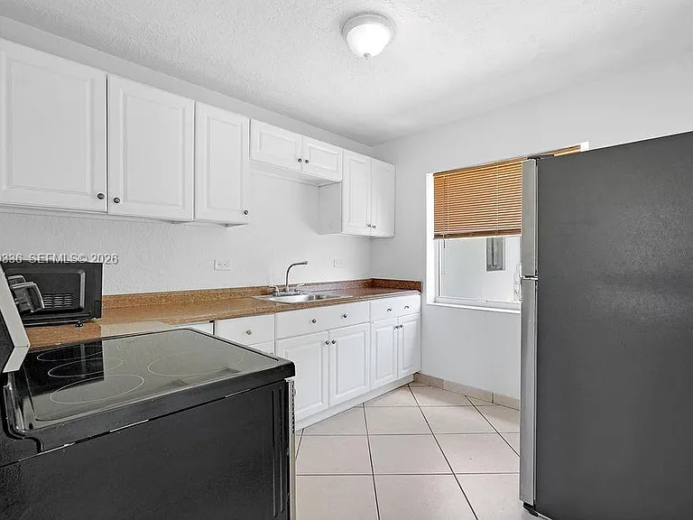 2415 Pierce St #- — Photo 34