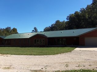 1393 Little Creek Rd, Mountain Grove, MO 65711