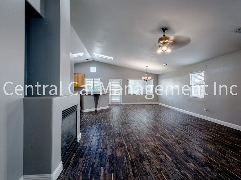 9912 Grand View Summit Dr — Photo 2
