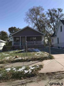 4517 N 37th St, Omaha, NE, 68111