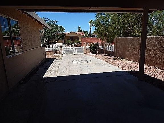 3rd image of 6133 Caprino Ave