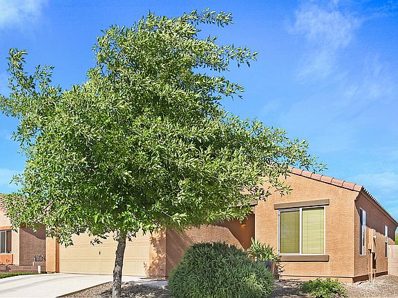 2nd image of 7862 N Jewelflower Dr