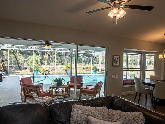 5th image of 1031 Beckley Cir