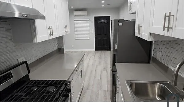 1 bed, $1,900 — Photo 2