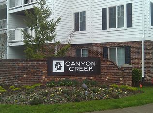 26180 SW Canyon Creek Rd APT 202, Wilsonville, OR 97070