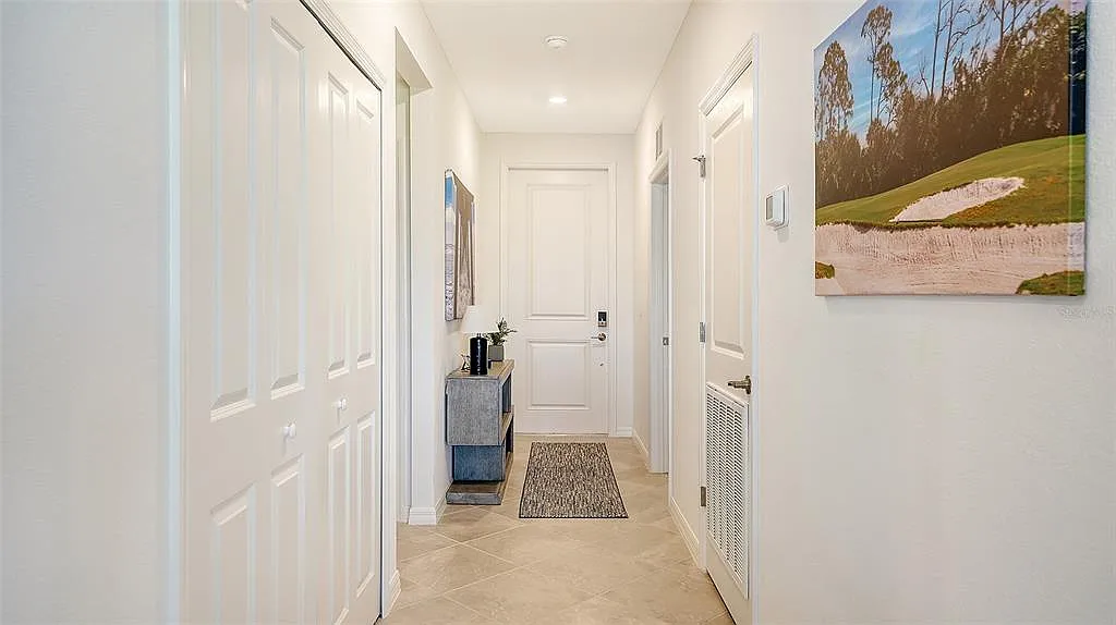 2 bed, 2.0 bath, 1154 sqft, $6,000 — Photo 4