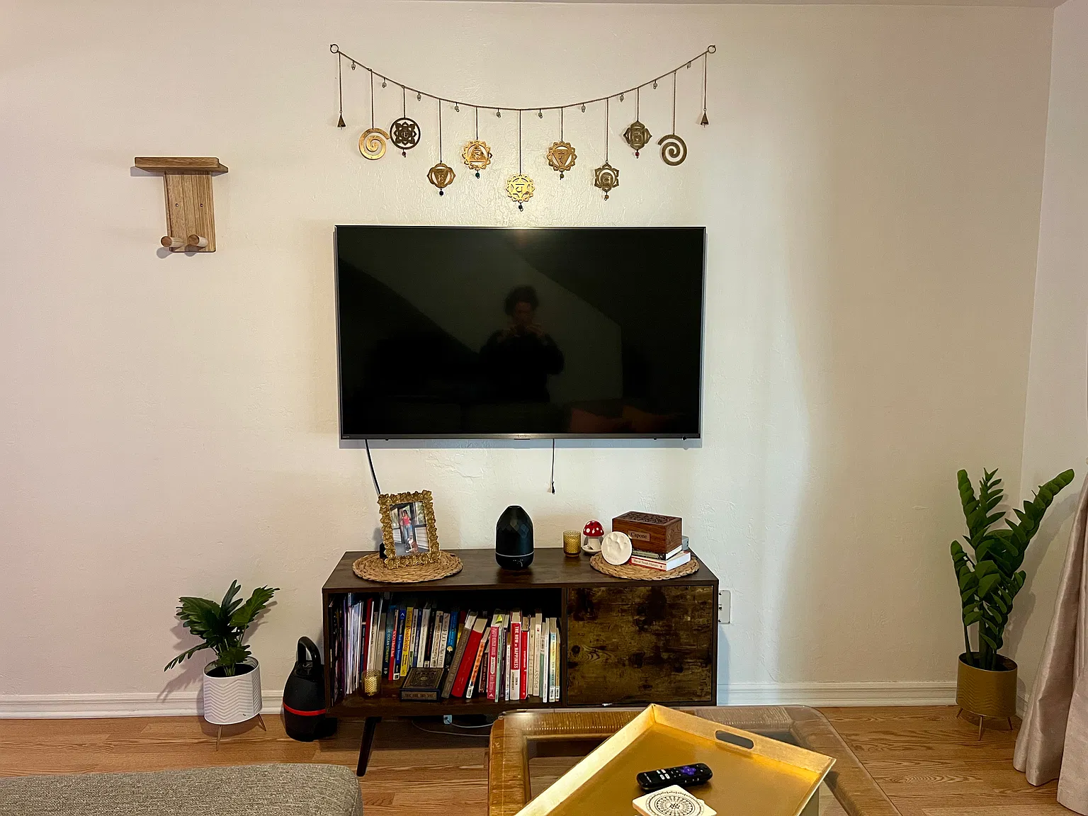 3 bed, 1370 sqft, $2,000 — Photo 3