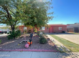 5961 W Mitchell Dr, Phoenix, AZ 85033